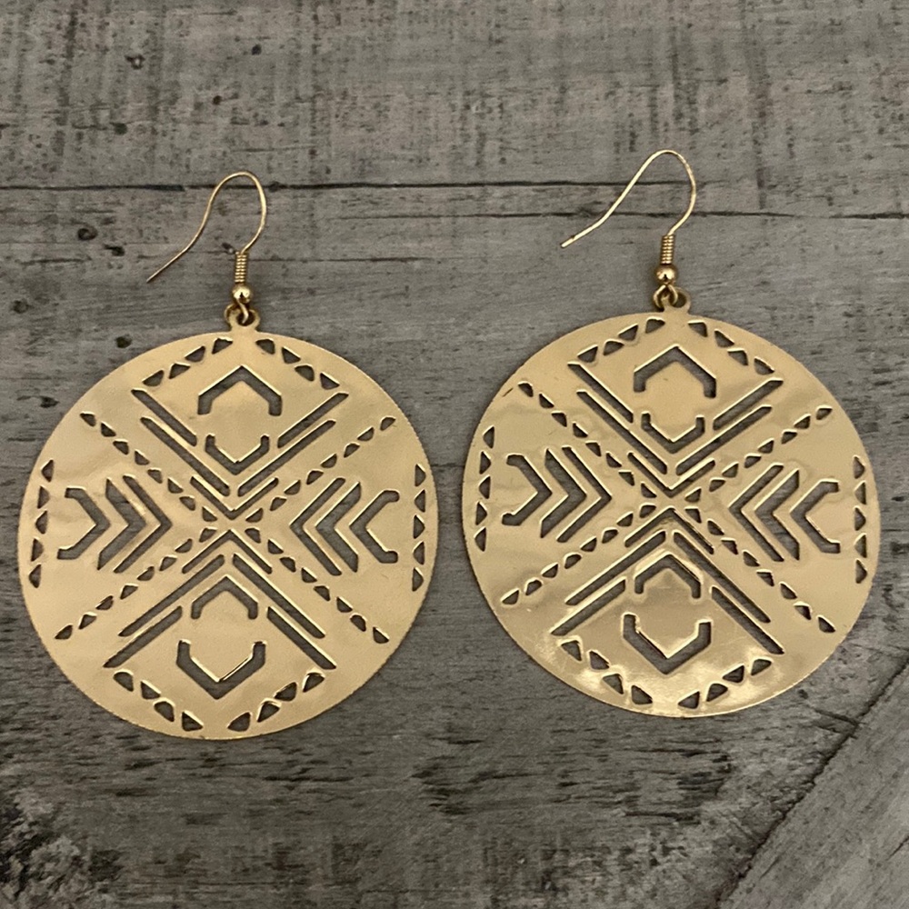 Round Patterned Earrings